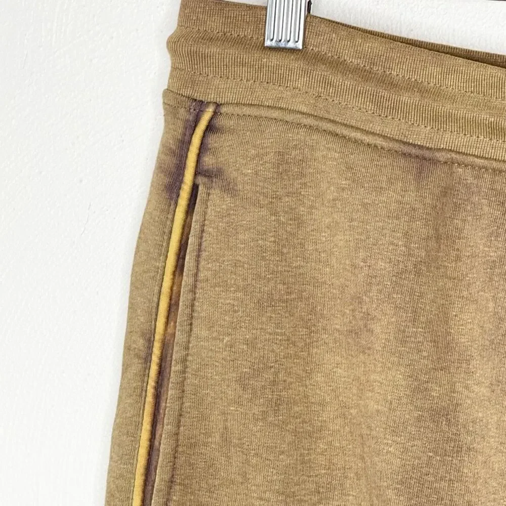 Alphalete Men’s Essential Oversized Jogger in Brown - US M